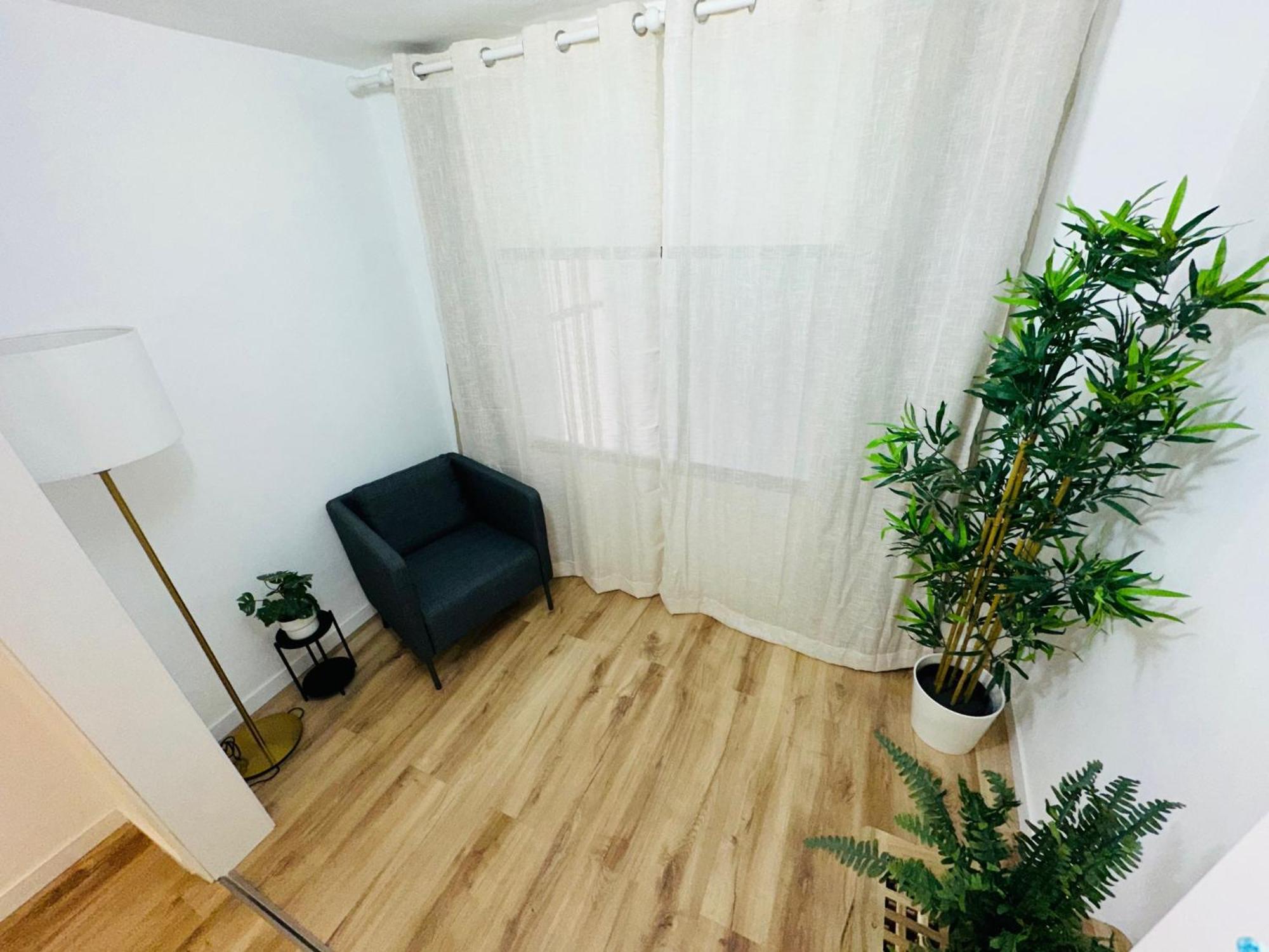 Central Flat Los Cristianos Square Guincho  Экстерьер фото